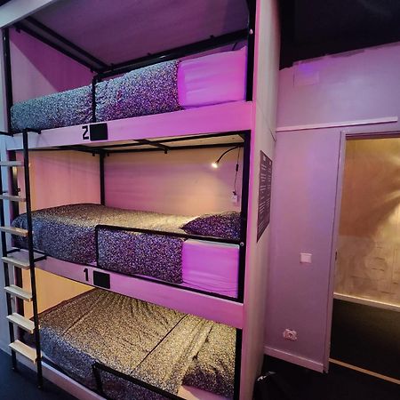 Daora Lisbon Low Cost Hostel Екстериор снимка