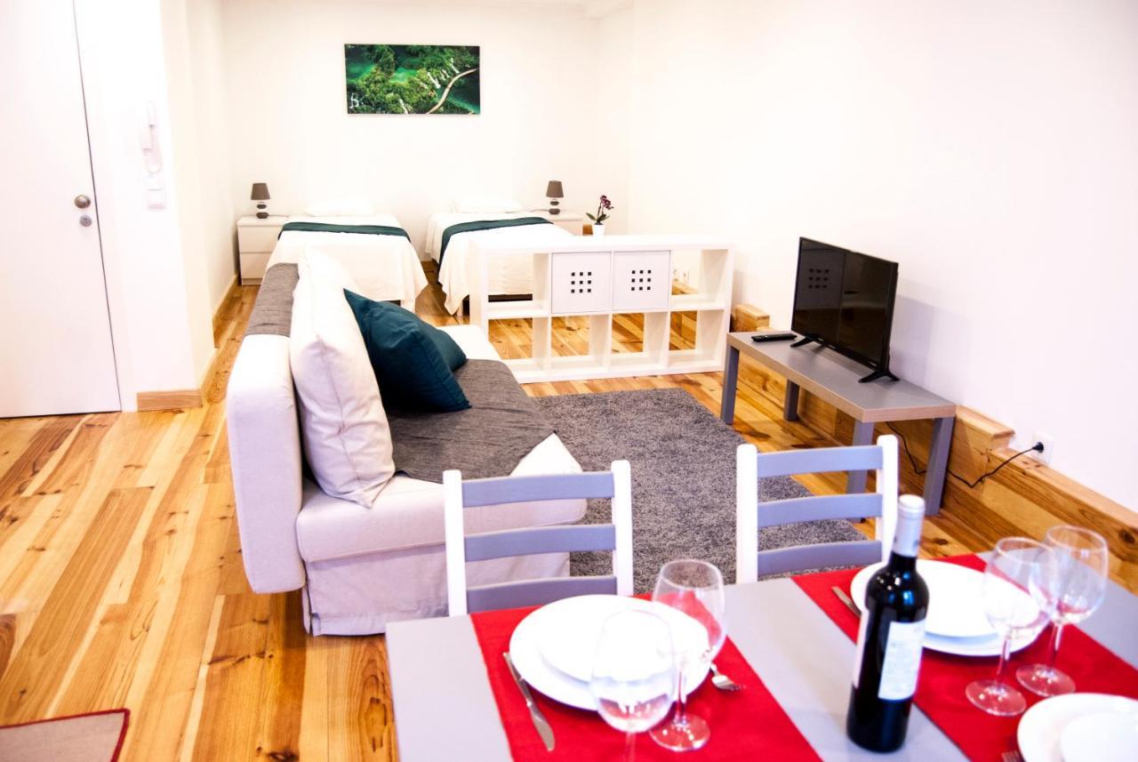 Daora Lisbon Low Cost Hostel Екстериор снимка