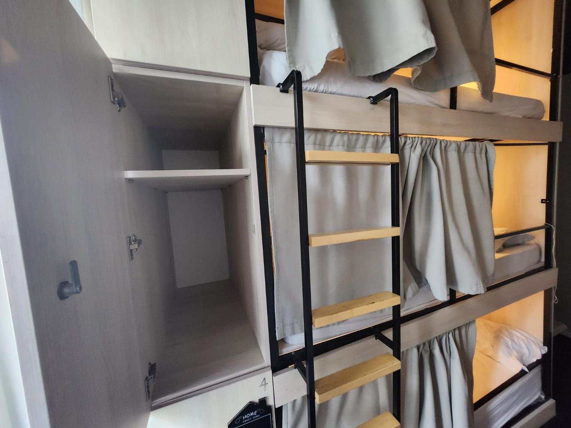 Daora Lisbon Low Cost Hostel Екстериор снимка