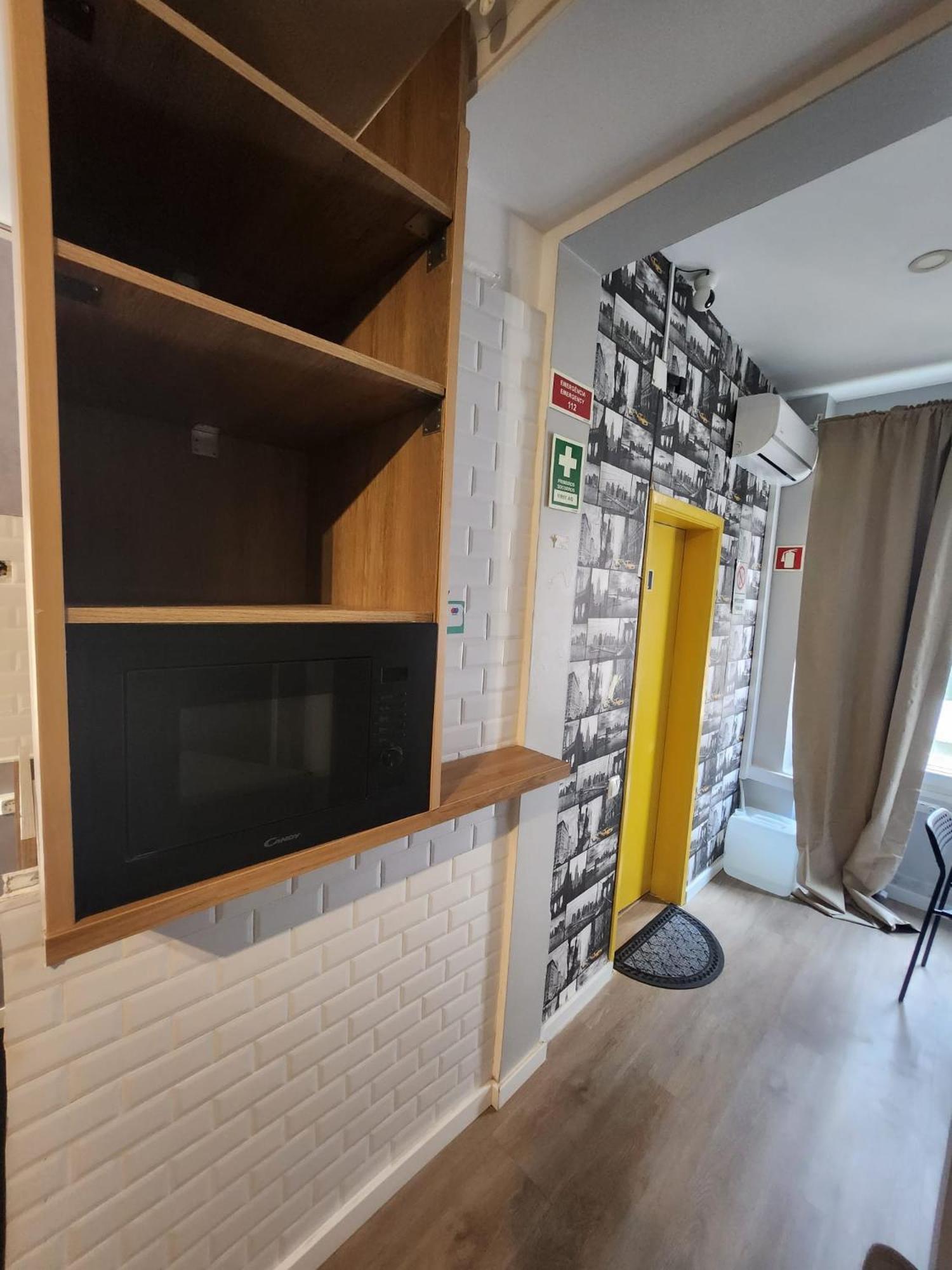 Daora Lisbon Low Cost Hostel Екстериор снимка